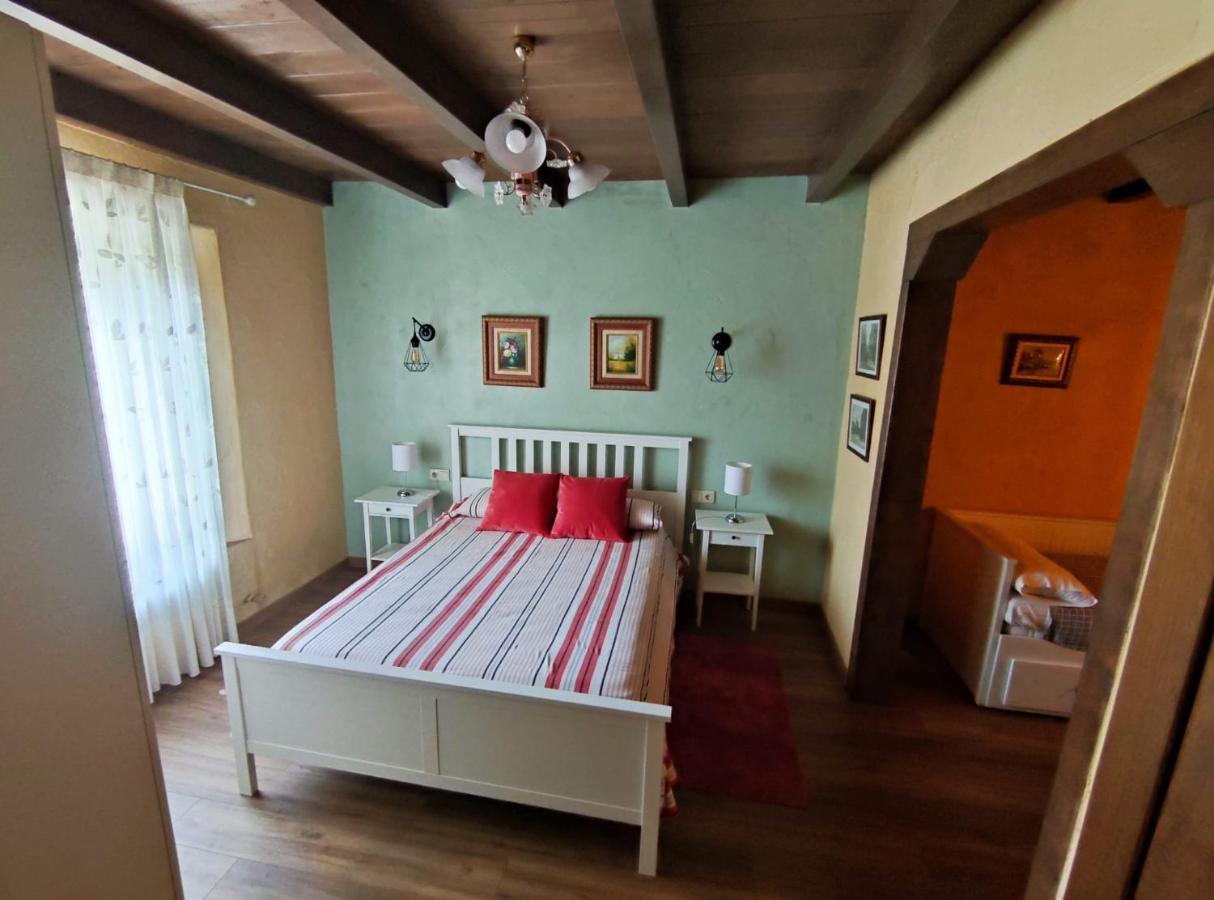 Casa Rural Oliver Y Nadia Rodilana Extérieur photo
